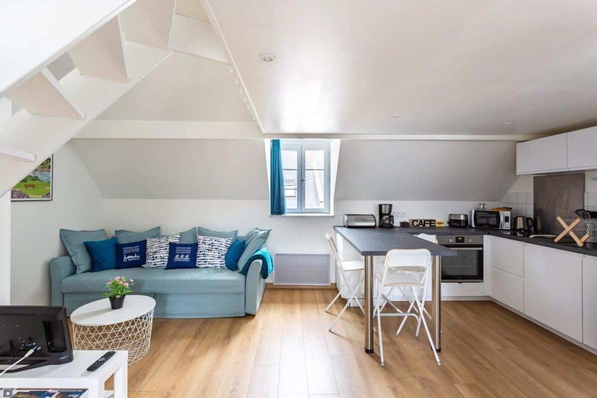Апартаменты Le Petit Pastel - Joli Duplex - Proche De La Plage Сен-Мало Экстерьер фото